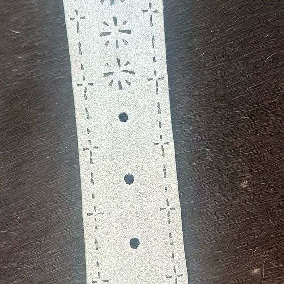 Stunning Wildfire Belt. Size small. Unique colors. New! - Picture 5 of 8